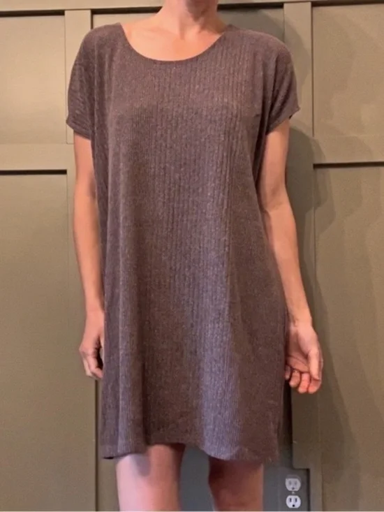Aritzia Wilfred Free Knit Shirt Dress Oversized Relaxed Fit Purple Size Small - Picture 12 of 12